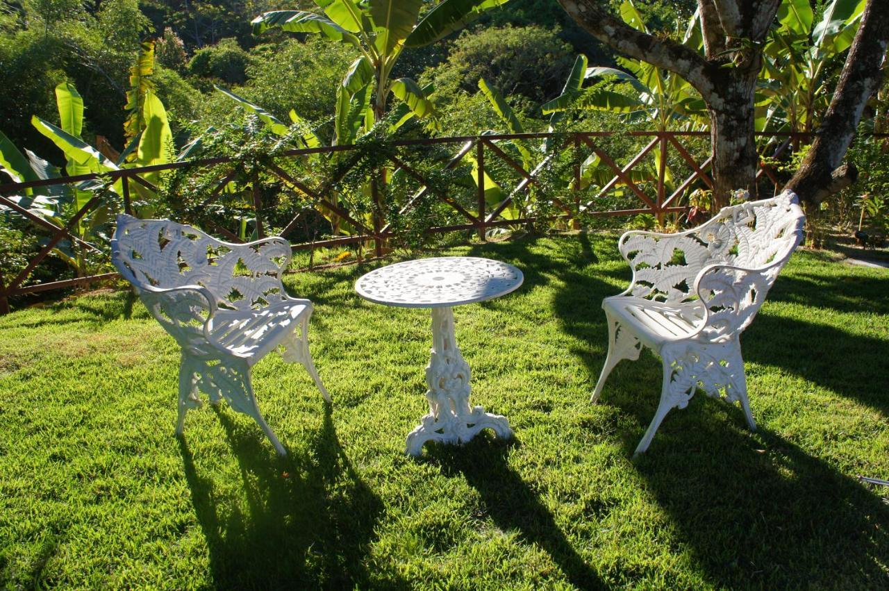 Hotel Cantinho Flores 3*